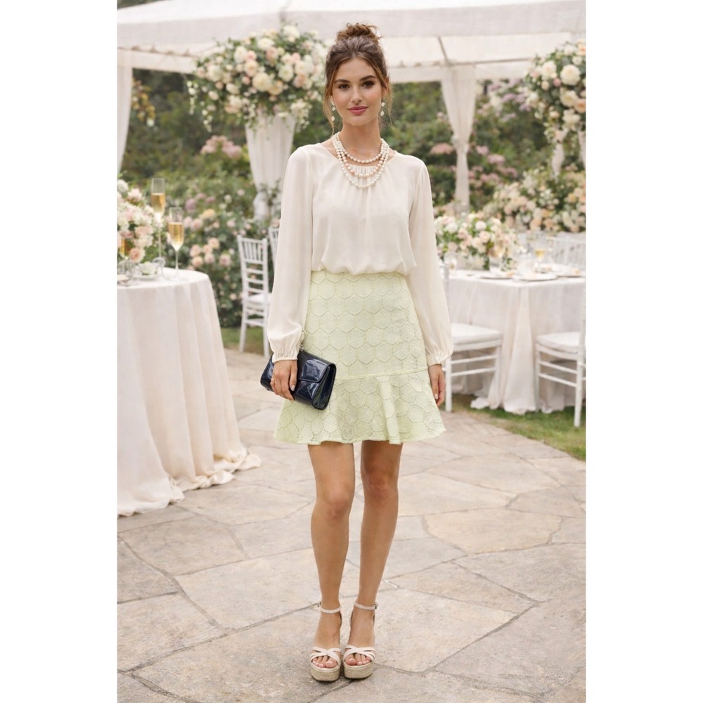 Boutique Pastel Green Textured Mini Skirt Women's Size 6‎ Spring Flounce Skirt